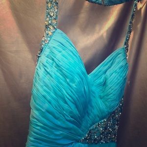 Stunning Saks Fifth Avenue Turquoise Long Dress